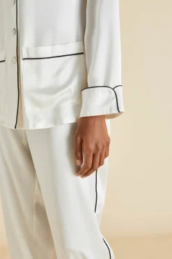 Discount Coco Jet Black Pajamasin Silk Satin Pajamas