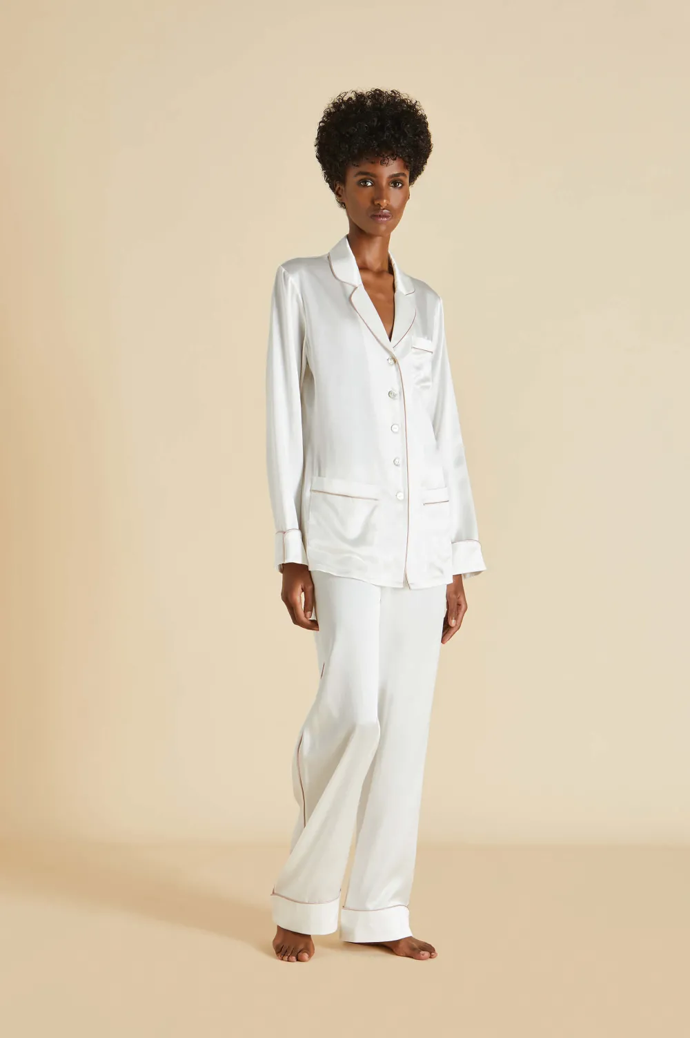 Hot Coco Oyster Pajamasin Silk Satin Pajamas