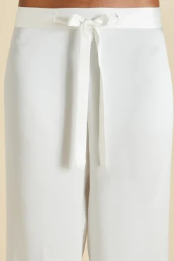 Hot Coco Oyster Pajamasin Silk Satin Pajamas
