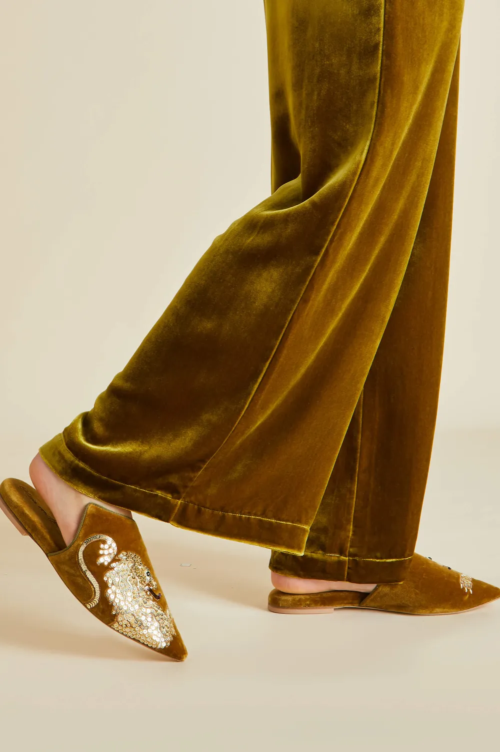 Cheap Contessa August Gold Embellished Slippersin Silk Velvet Slippers