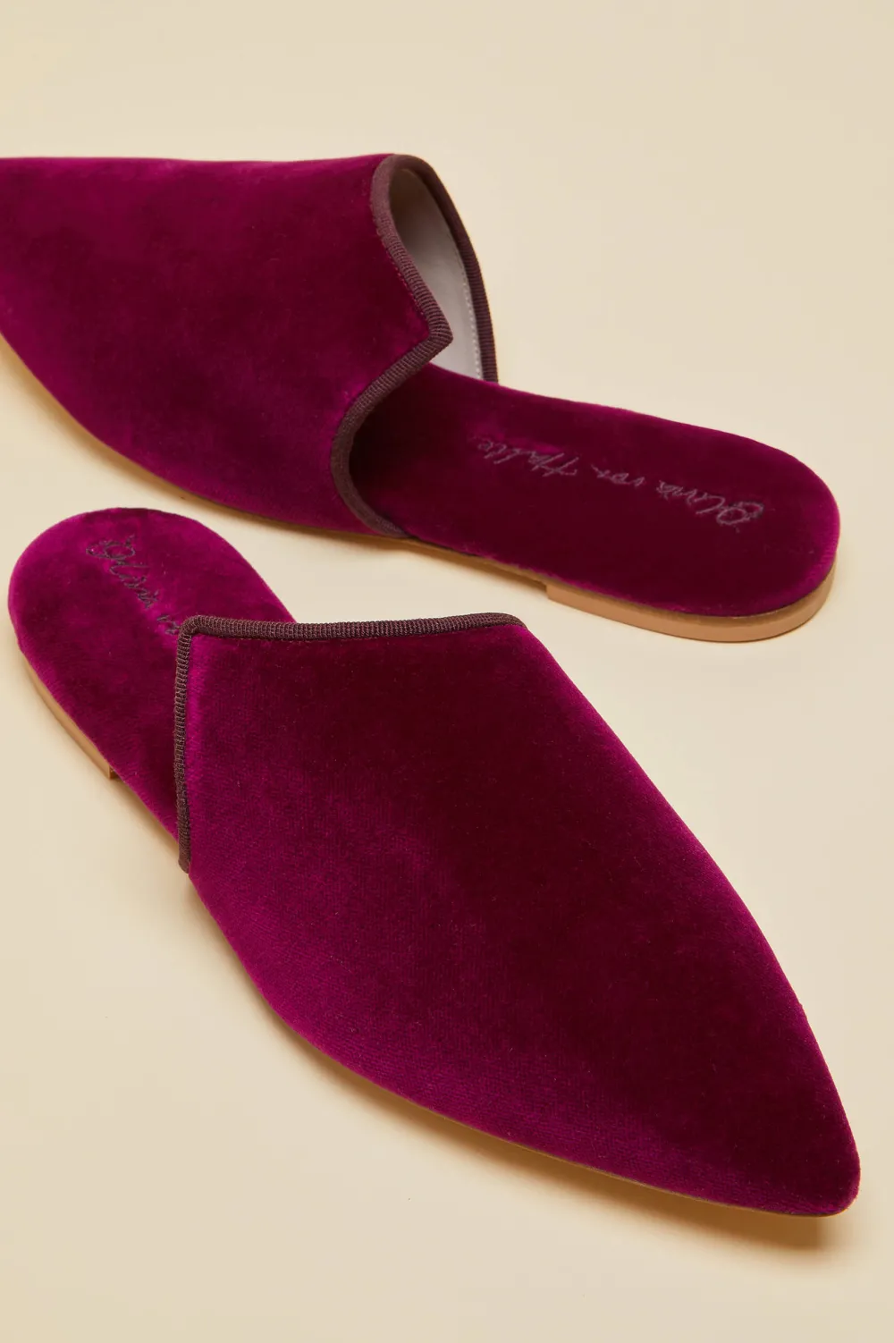 Cheap Contessa Pasha Pink Slippersin Velvet Slippers