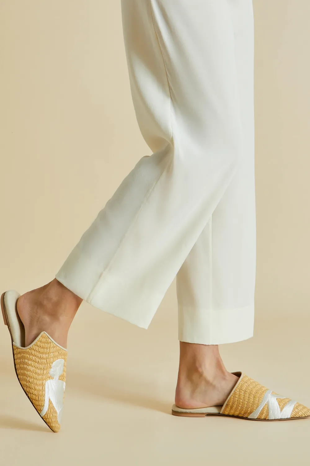 Clearance Contessa Viola Beige Embroidered Slippersin Raffia Slippers