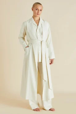 Shop Logan Aspen Robein Cashmere Robes