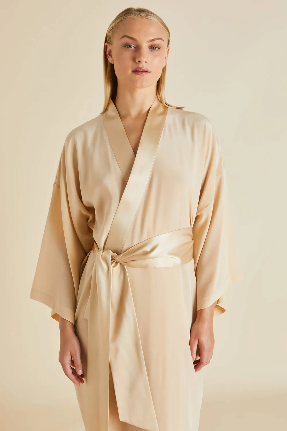 Cheap Queenie Robein Silk Crêpe de Chine Robes